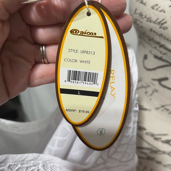 AZUCAR  White Flowy Blouse with Mesh Detail Size L -  NWT - Picture 9 of 11